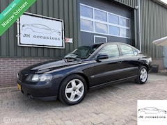 Volvo S60 - 2.4|Airco|Cruise|half leder|Lm velgen|APK 09-2027|