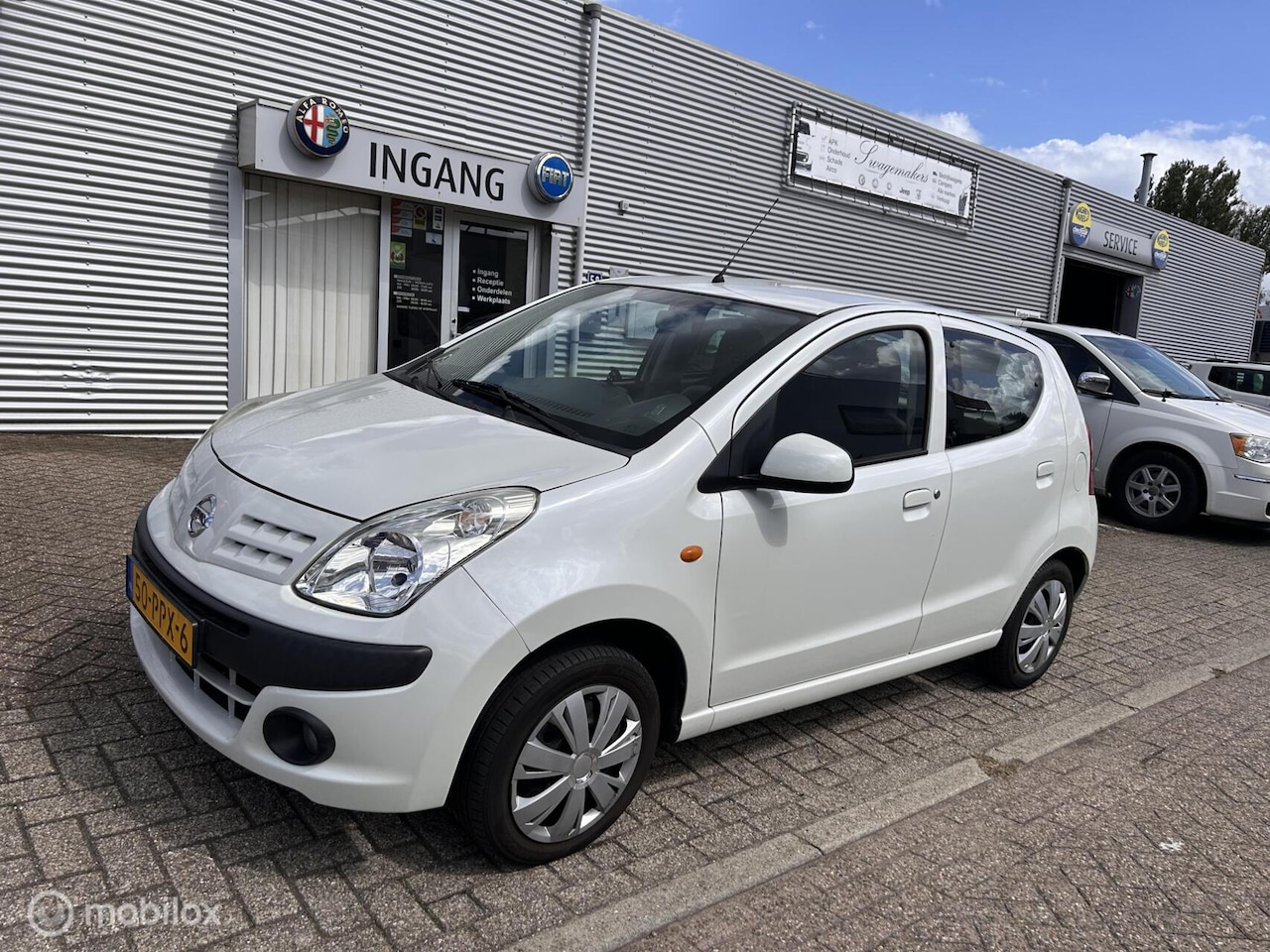 Nissan Pixo - 1.0 Visia prachtige auto met garantie ! - AutoWereld.nl