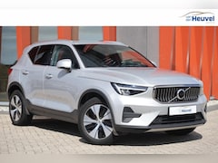Volvo XC40 - T4 Recharge Core Bright | Stoelverwarming | Trekhaak | Parkeercamera | Keyless