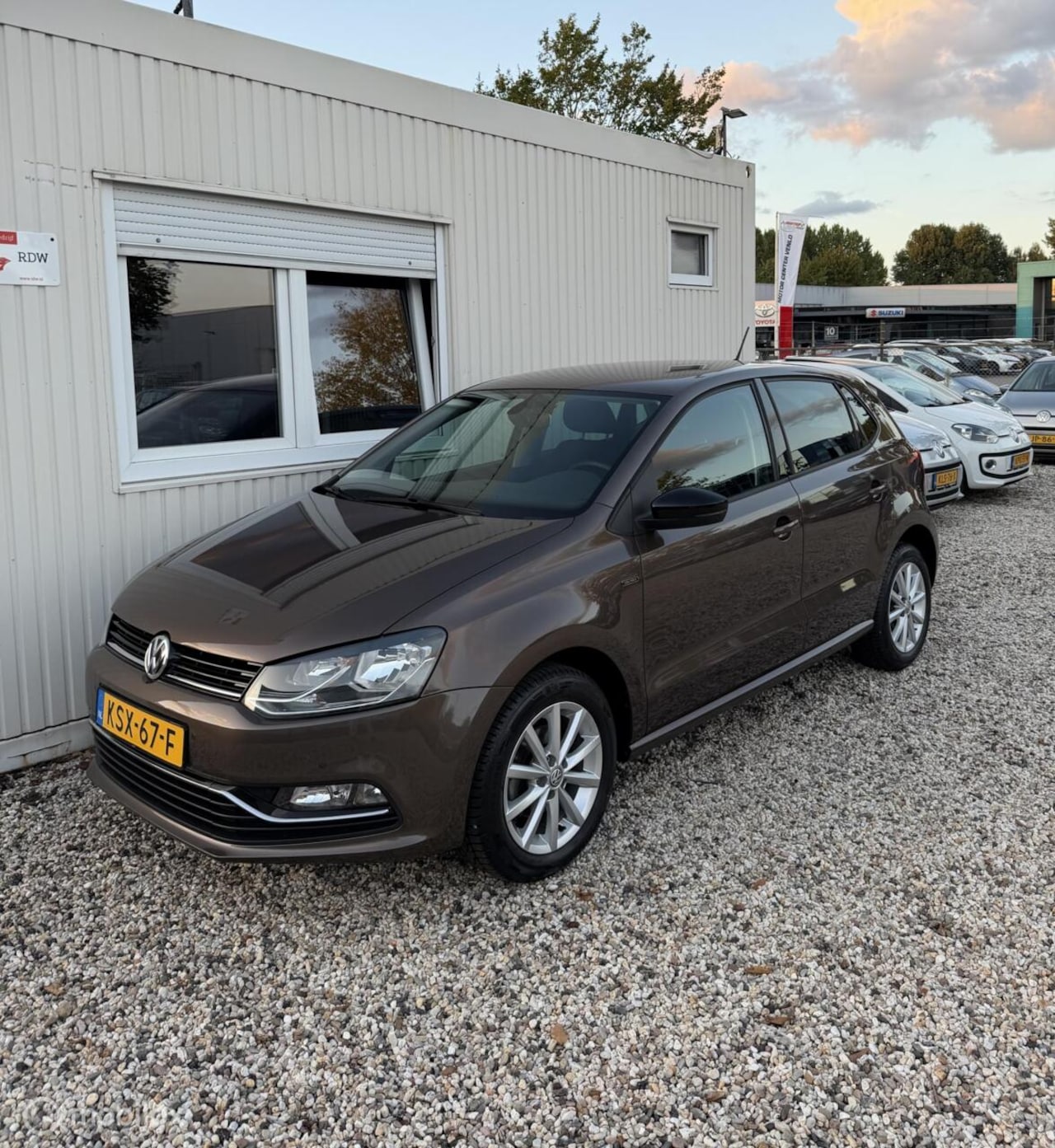 Volkswagen Polo - 1.0 TSI Lounge Lage Kilometerstand met NAP - AutoWereld.nl