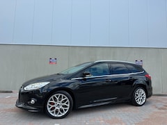 Ford Focus Wagon - 1.6 EcoBoost Titanium St-Line Pakket, Climate C, Cruise C, Pdc