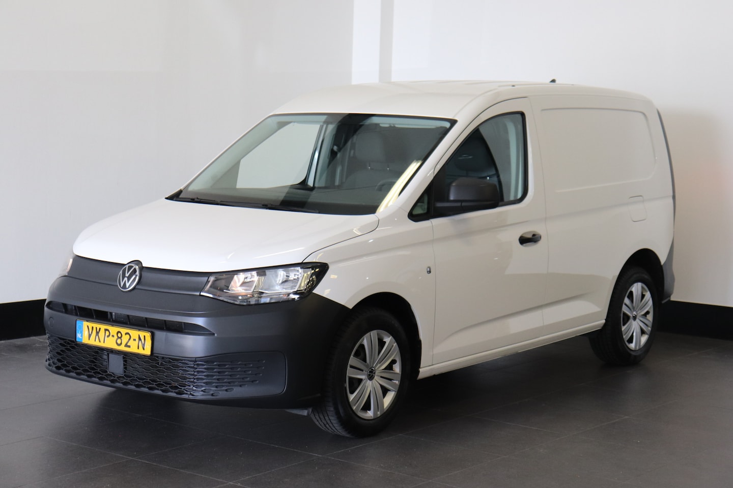 Volkswagen Caddy Cargo - 2.0 TDI EURO 6 - Airco - € 14.900,- Excl. - AutoWereld.nl