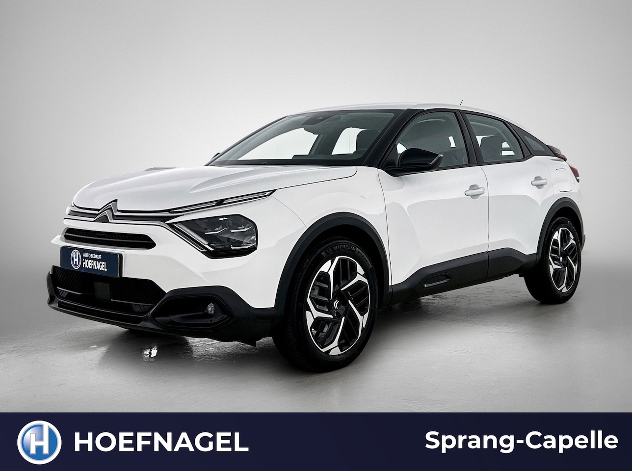 Citroën C4 - 1.2 Puretech Feel | Navigatie | Camera | CarPlay | Cruise Control - AutoWereld.nl