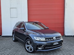Volkswagen Tiguan - 1.5 TSI ACT Highline Business R | ACC | 360 Cam | Rijklaar inclusief 1 jaar BOVAG garantie