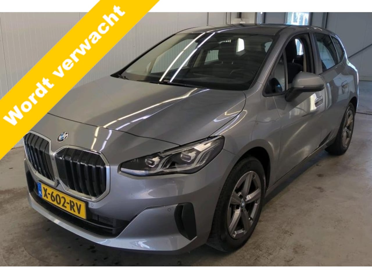 BMW 2-serie Active Tourer - 218i Automaat Premium Navigatie Prof Live Cockpit Head-up 360 Camera Adapieve Led Keyless - AutoWereld.nl