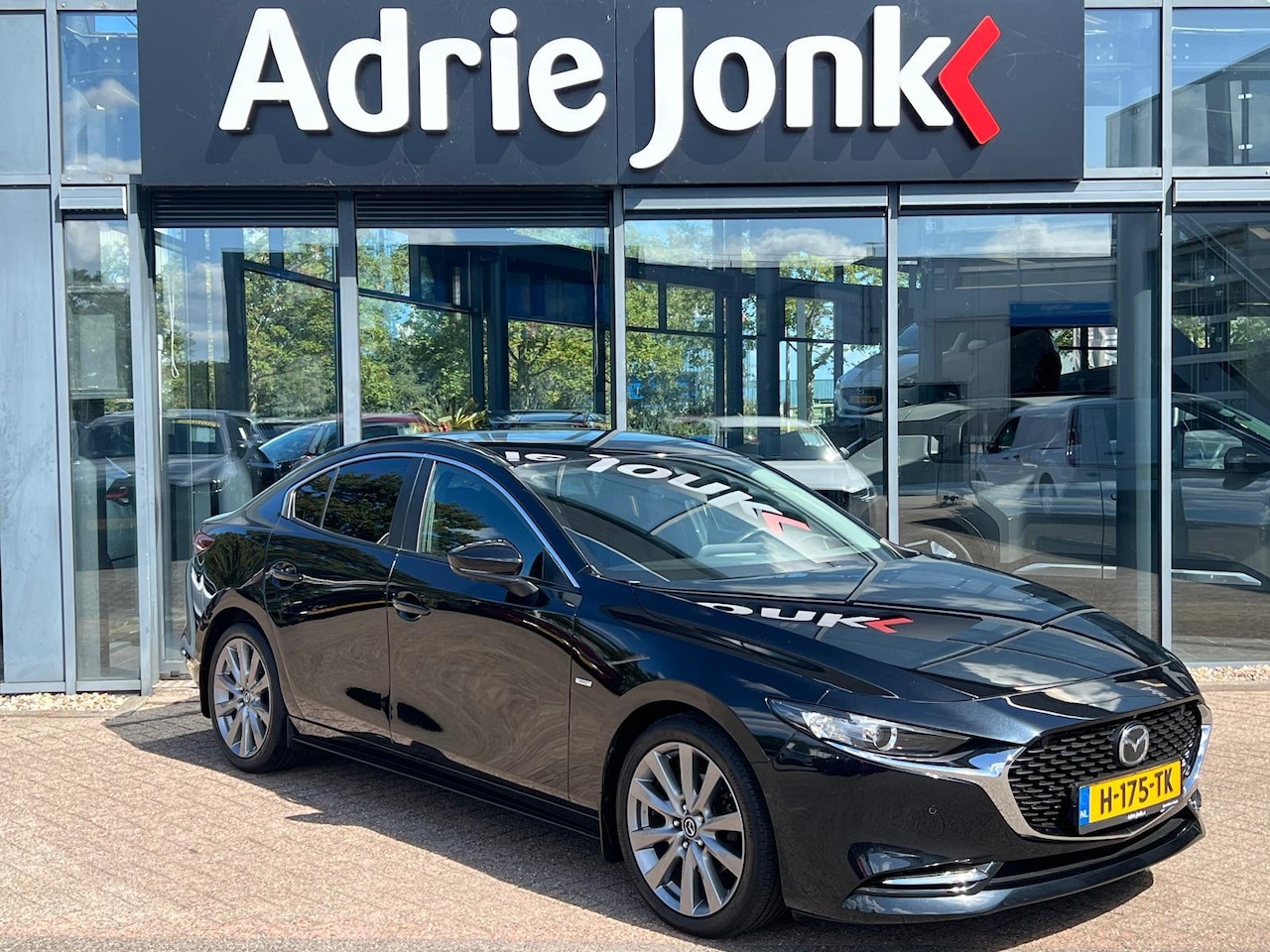 Mazda 3 - 2.0 e-SkyActiv-G M Hybrid 122 Luxury Mazda 3 2.0 SkyActiv-G 122 Luxury | AFN. TREKHAAK | L - AutoWereld.nl