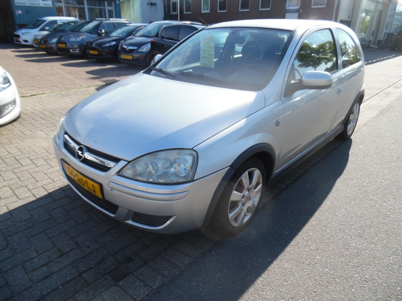 Opel Corsa - airco apk 7.27 1.2-16V Silverline - AutoWereld.nl