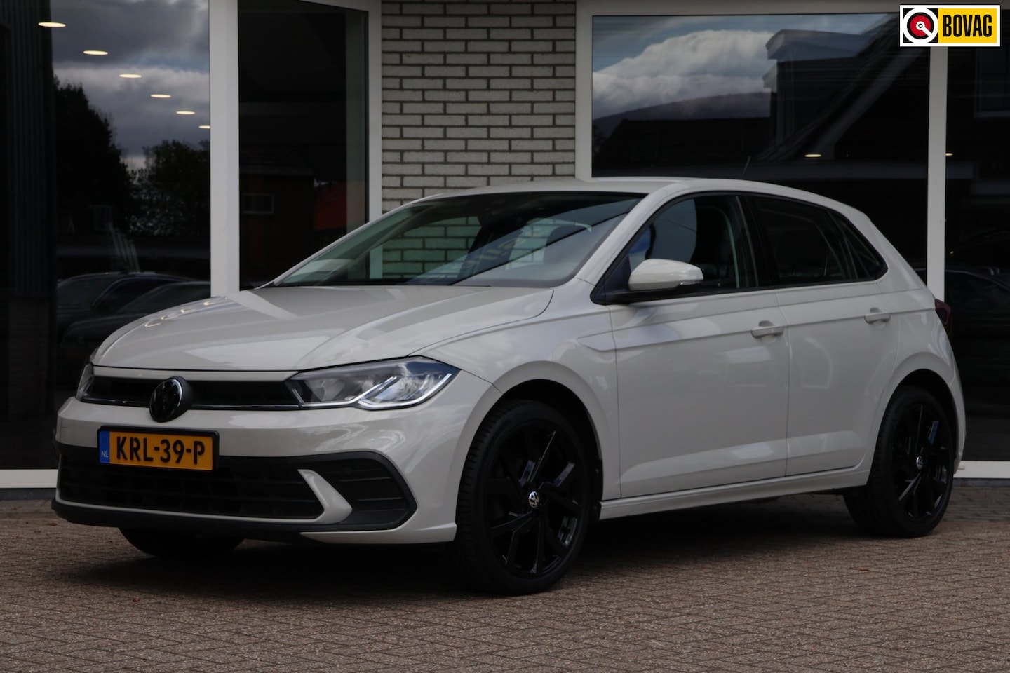 Volkswagen Polo - 1.0 TSI 95PK Life App-connect Cruise-control LED - AutoWereld.nl