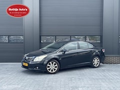 Toyota Avensis - 2.0 VVTi Dynamic Automaat Leder Goed onderhouden