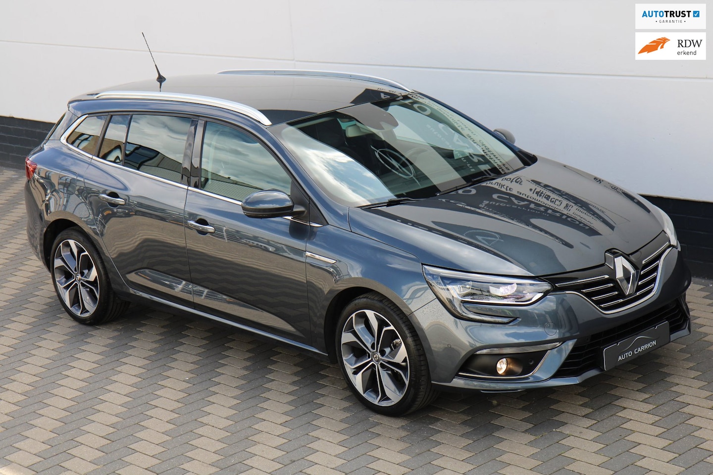 Renault Mégane Estate - 1.3 TCe EDC 160PK Bose HUD LED Navi !! - AutoWereld.nl