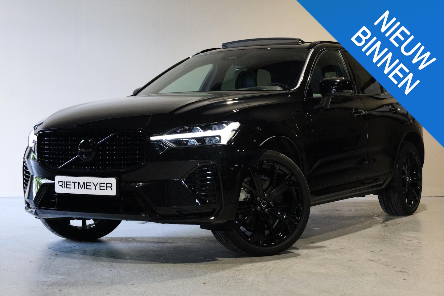 Volvo XC60 - 2.0 T6 Plug-in hybrid AWD Ultra Black Edition 2.0 T6 Plug-in hybrid AWD Ultra Black Edition - AutoWereld.nl