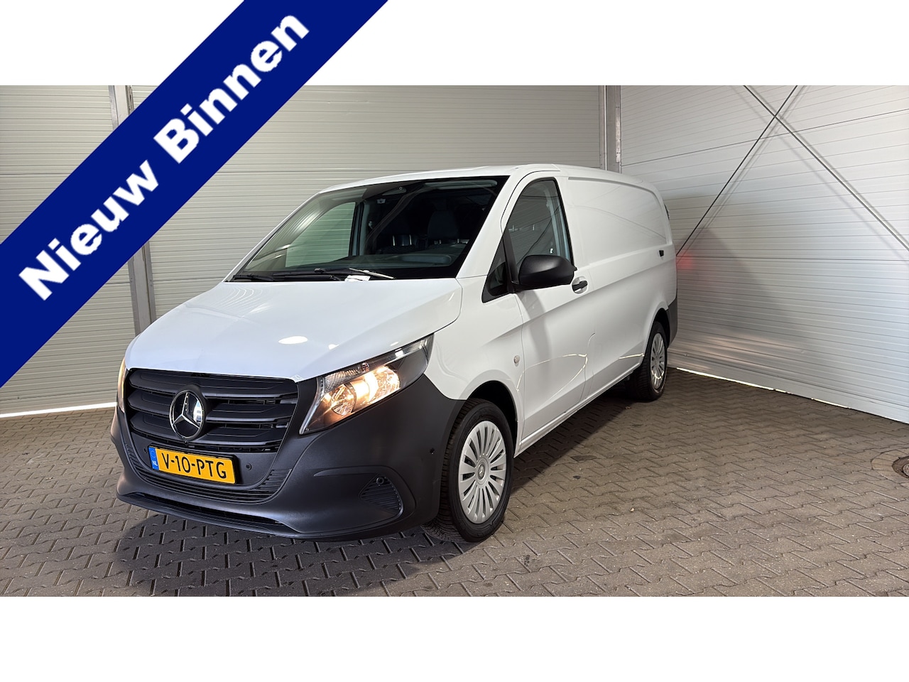 Mercedes-Benz Vito - 116 CDI Lang model, navigatie, camera, lage km VVB508 Prijs zoals getoond - AutoWereld.nl