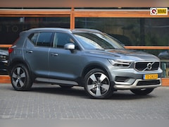 Volvo XC40 - 2.0 T4 Momentum | Camera | Trekhaak 1800KG | Apple CarPlay | Perfect onderhouden |