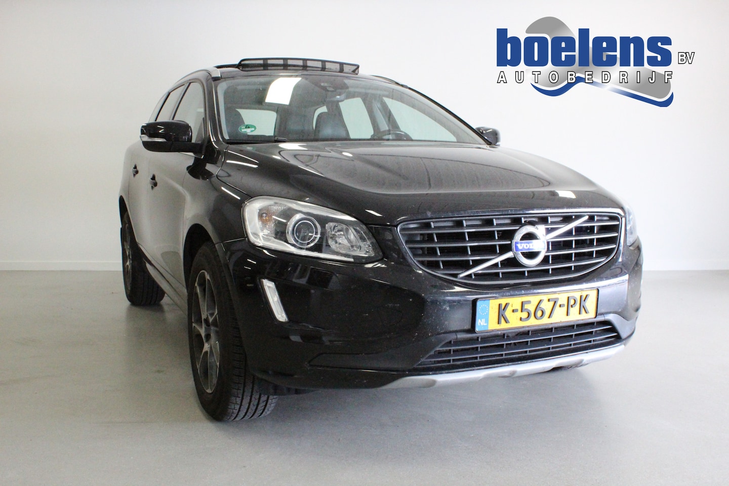 Volvo XC60 - 2.0 D3 FWD Momentum | APK: 04-2027 | CLIMA | PANO-DAK | LEDER | CRUISE | NAVIGATIE | LMV | - AutoWereld.nl