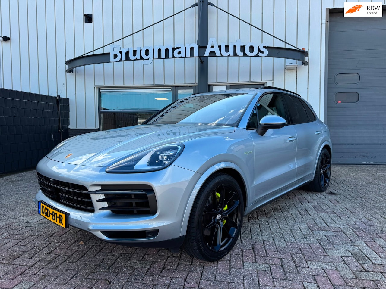 Porsche Cayenne - 3.0 E-Hybrid sport chrono - AutoWereld.nl
