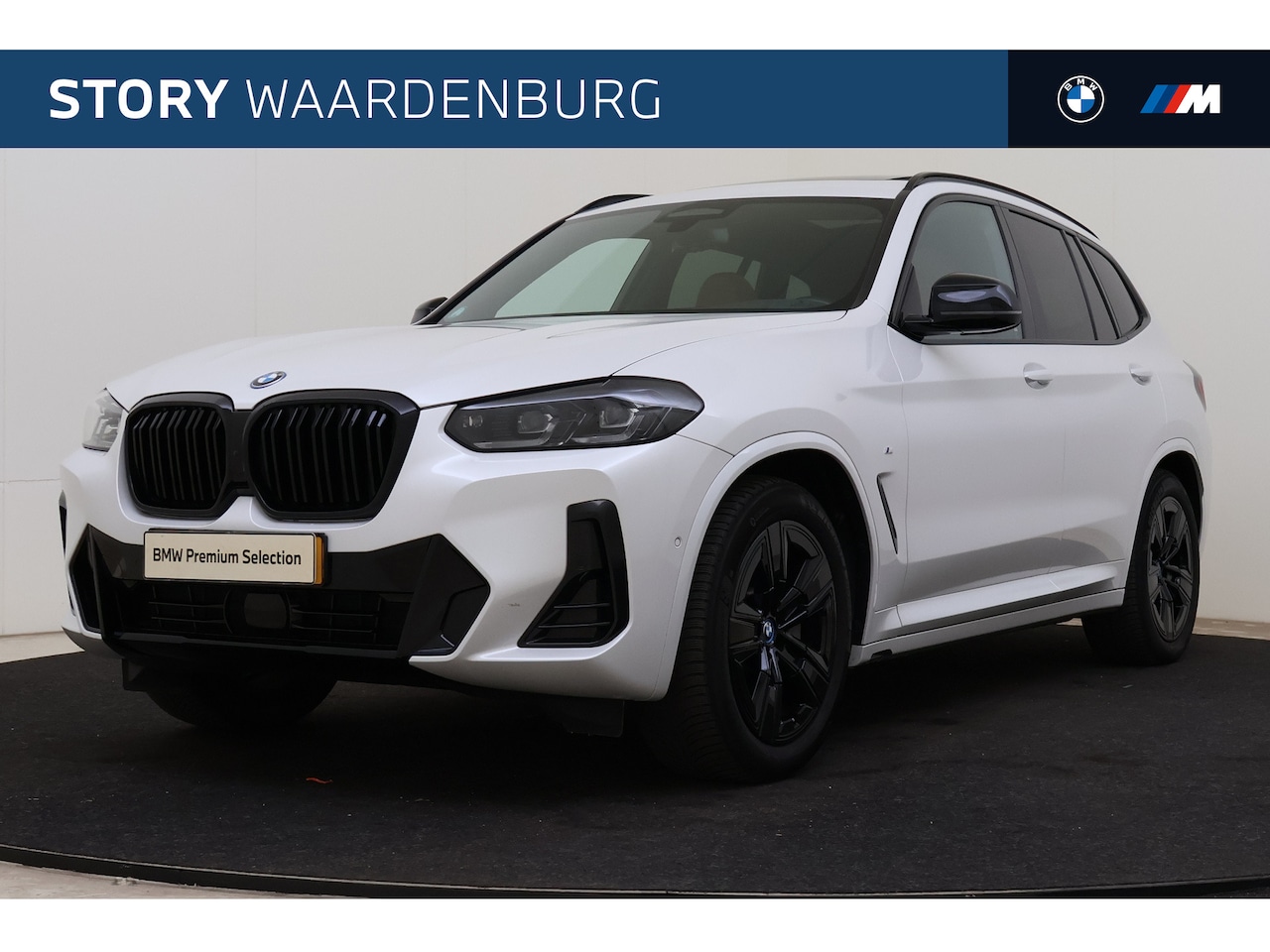 BMW iX3 - Executive / Sportstoelen / Adaptieve LED / Achteruitrijcamera / Live Cockpit Professional - AutoWereld.nl