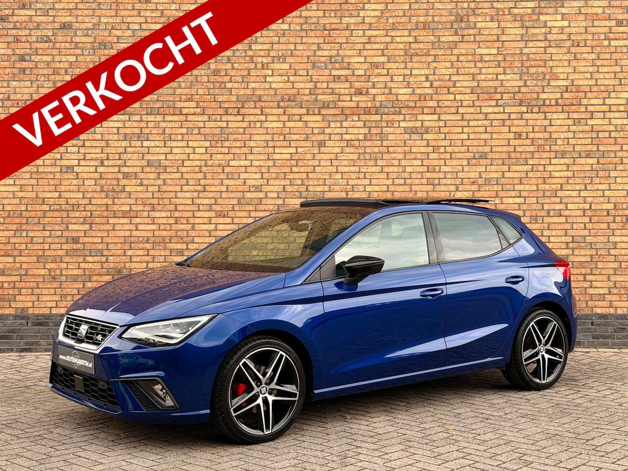 SEAT Ibiza - 1.0 TSI FR Pano Virtual Acc Led Cam Stoelvw Alca Climatr - AutoWereld.nl