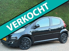 Peugeot 107 - 1.0 Active RIJDGOED/AIRCO/LED/CARPLAY/TOERENTEL