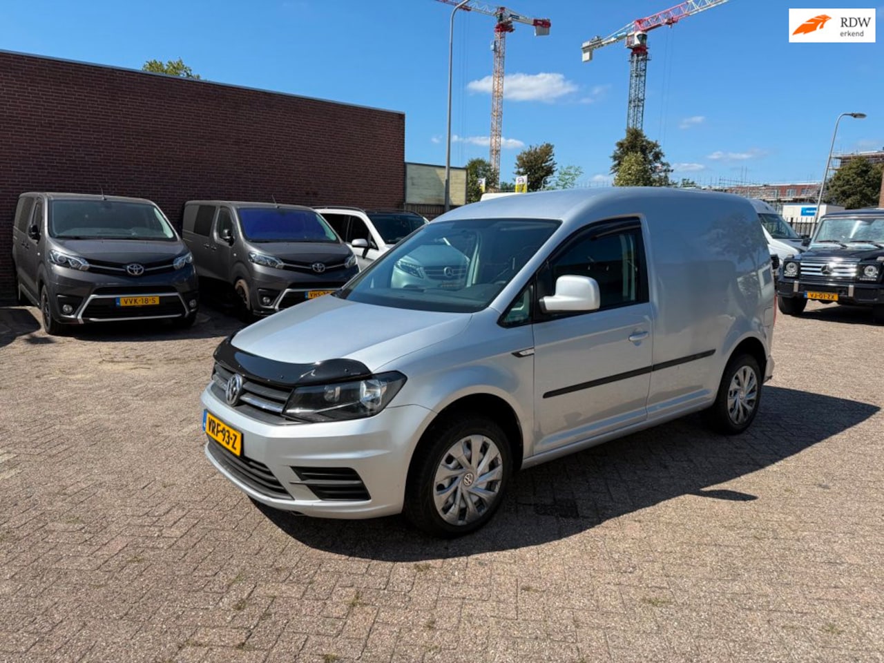 Volkswagen Caddy - 2.0 TDI L1H1 BMT AUTOMAAT - AutoWereld.nl
