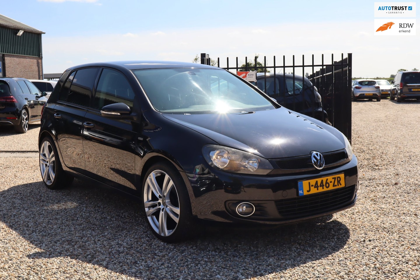 Volkswagen Golf - 1.2 TSI Highline MATCH LEDER TREKHAAK - AutoWereld.nl