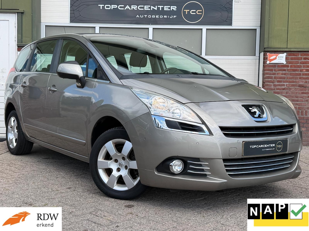 Peugeot 5008 - 1.6 THP ST 5p./AIRCO/PARKS/TREKH/APK/NAP - AutoWereld.nl