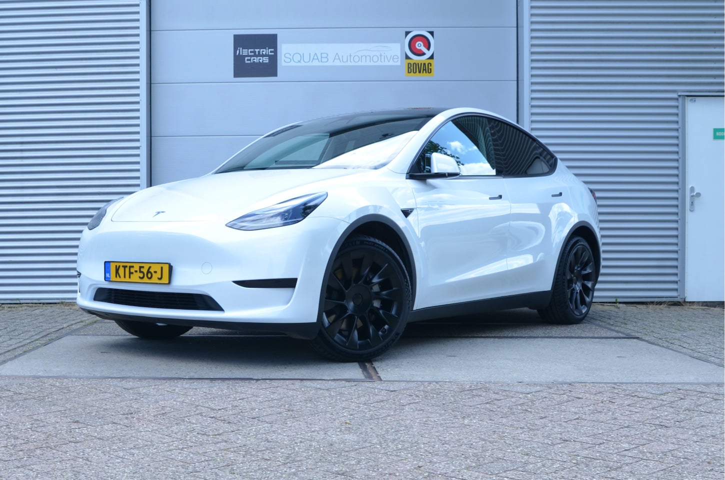 Tesla Model Y - RWD 58 kWh LFP accu, 20" Alu, AutoPilot3.0 Ryzen - AutoWereld.nl