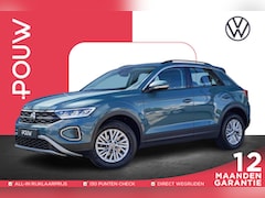 Volkswagen T-Roc - 1.0 TSI 110pk Life | Trekhaak | Navigatie | Climatronic