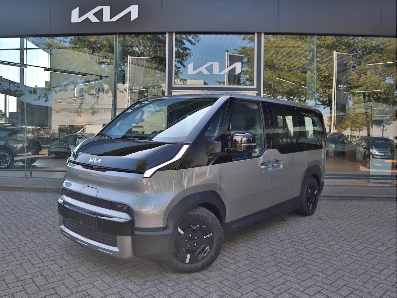 Kia PV5 - L2H1 Elite 71.2 kWh | Camera | Navigatie | Stoel/Stuurverwarming | Tot 10Jr. Kia Garantie - AutoWereld.nl