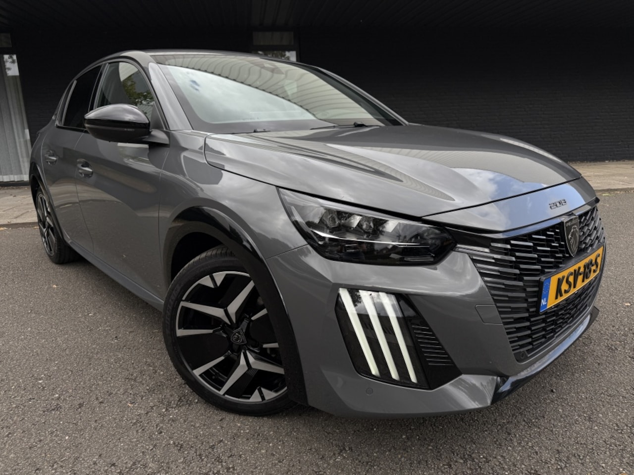Peugeot 208 - 1.2 PT 100 GT - AutoWereld.nl