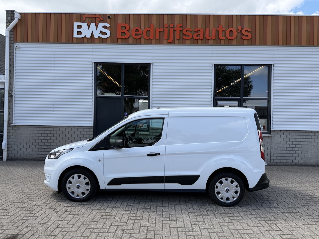 Ford Transit Connect - 1.5 EcoBlue L1 Trend / vaste prijs rijklaar € 10.950 ex btw / euro 6 / bpm vrij / lease va - AutoWereld.nl