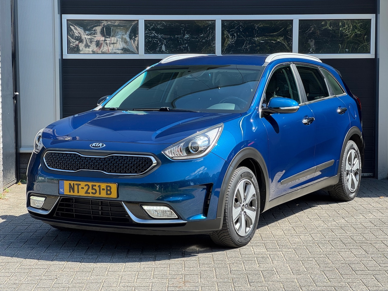 Kia Niro - 1.6 GDi Hybrid First Edition Trekhaak, Camera, PDC, Navi, NAP - AutoWereld.nl