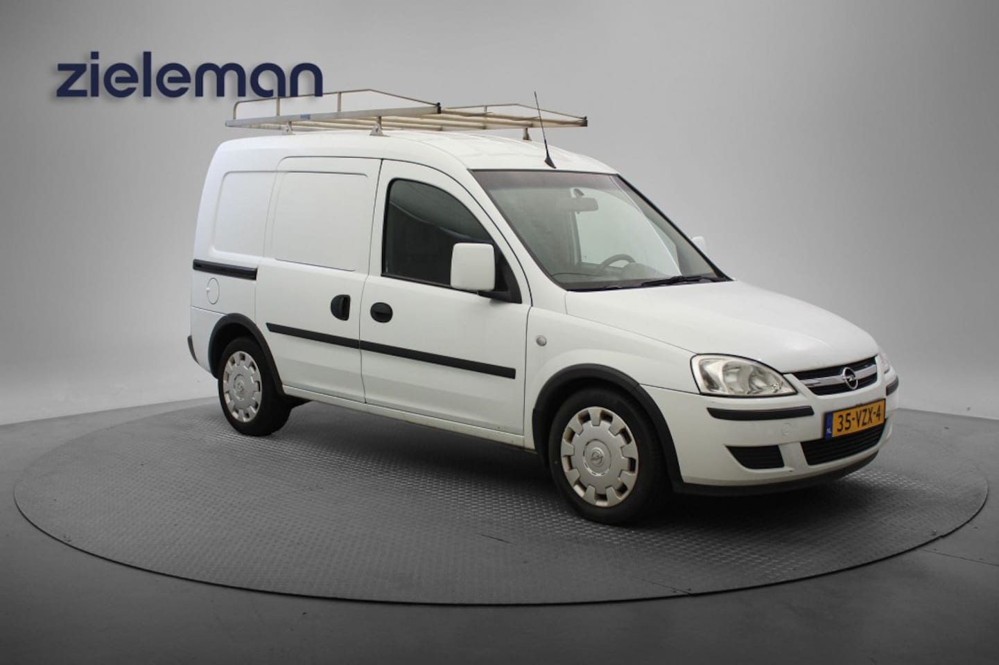 Opel Combo - 1.3 CDTi Comfort - Airco, Trekhaak, Imperiaal - AutoWereld.nl