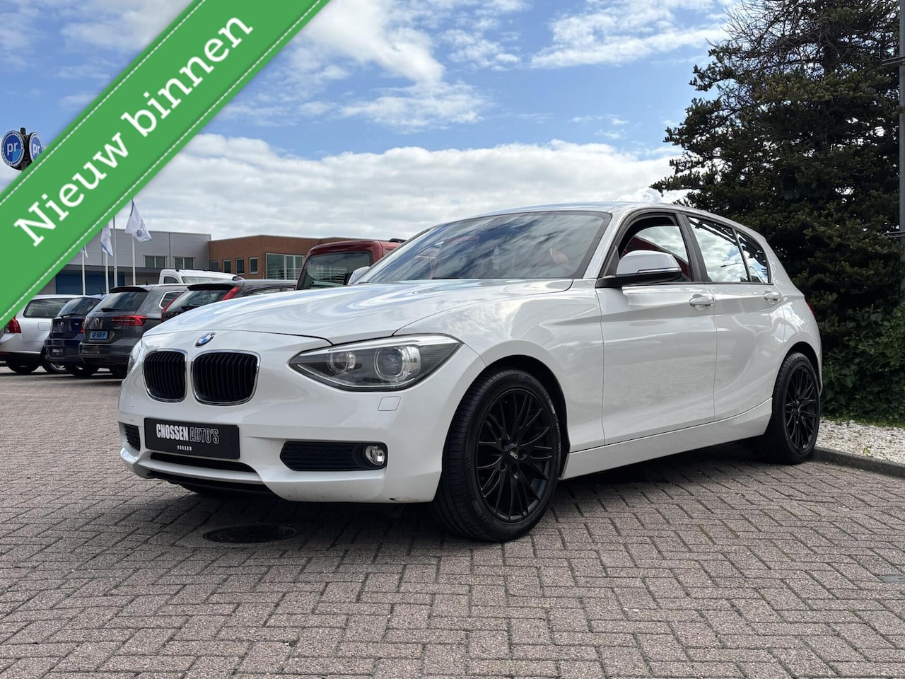 BMW 1-serie - 116i 116i, Airco, 17 inch LMV, Stoelverwarming! - AutoWereld.nl