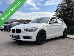 BMW 1-serie - 116i, Airco, 17 inch LMV, Stoelverwarming