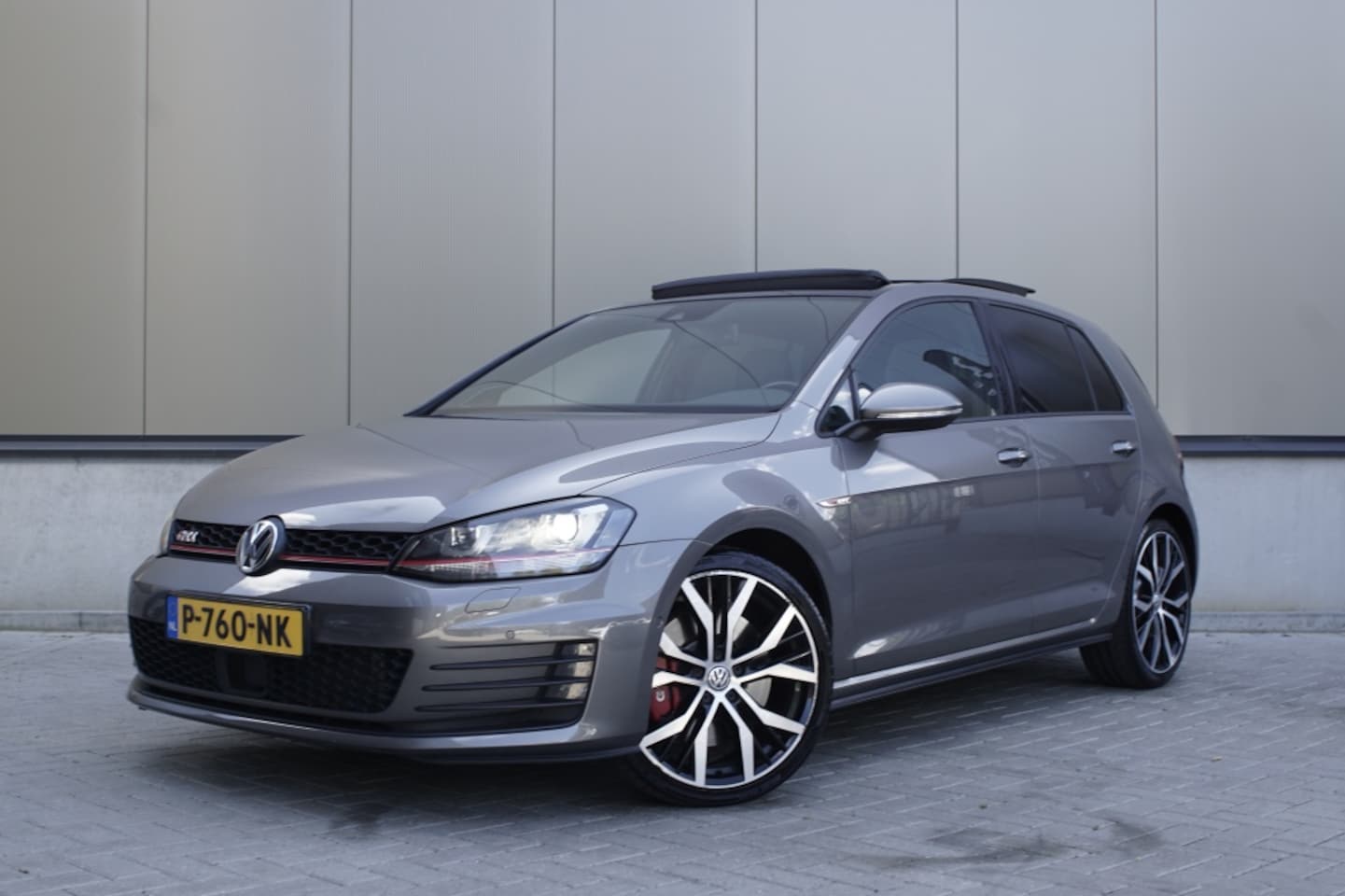 Volkswagen Golf - 2.0 TSI GTI Perf. - AutoWereld.nl