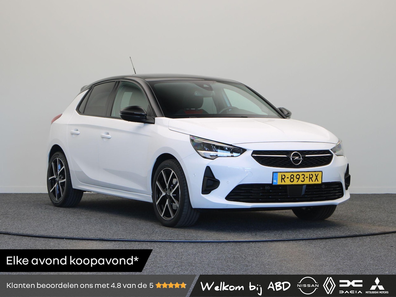 Opel Corsa - 1.2 GS Line | Panoramadak | Achteruitrijcamera | Parkeersensoren voor en achter | Climate - AutoWereld.nl