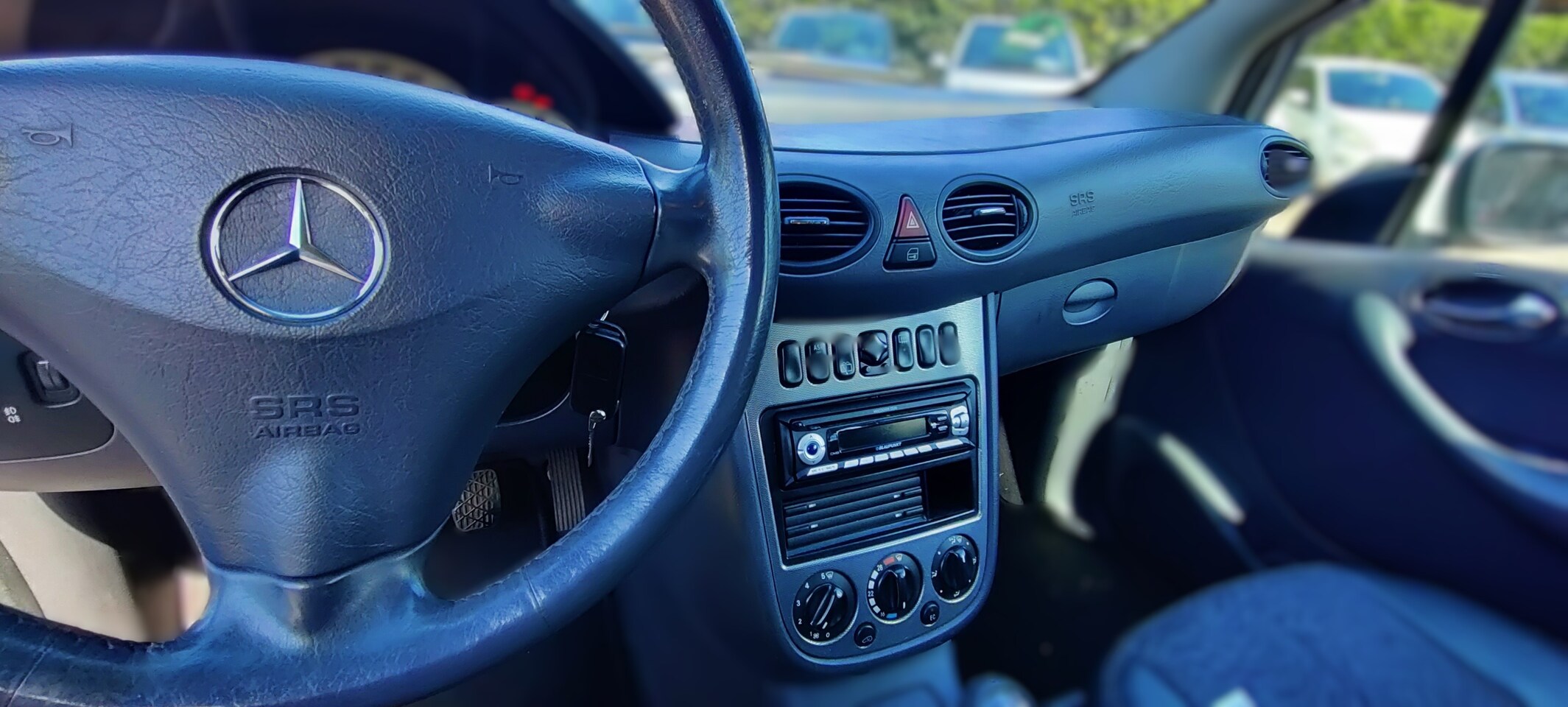 Mercedes-Benz A-klasse - 140 Avantgarde Nieuwe achterbanden, nieuwe APK.