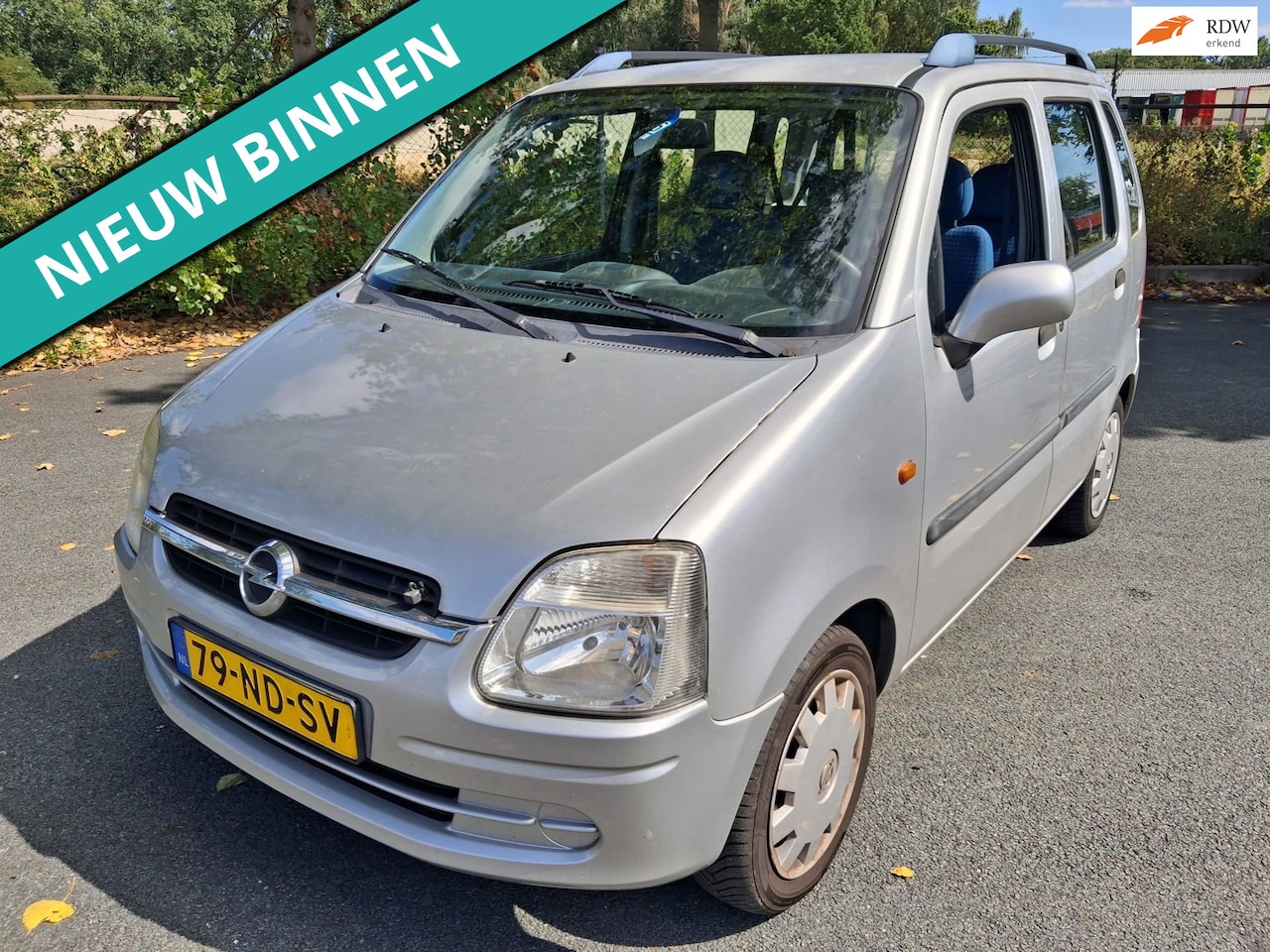 Opel Agila - 1.2-16V Color Edition ZO INGERUILD ZO WEG PRIJSJE - AutoWereld.nl