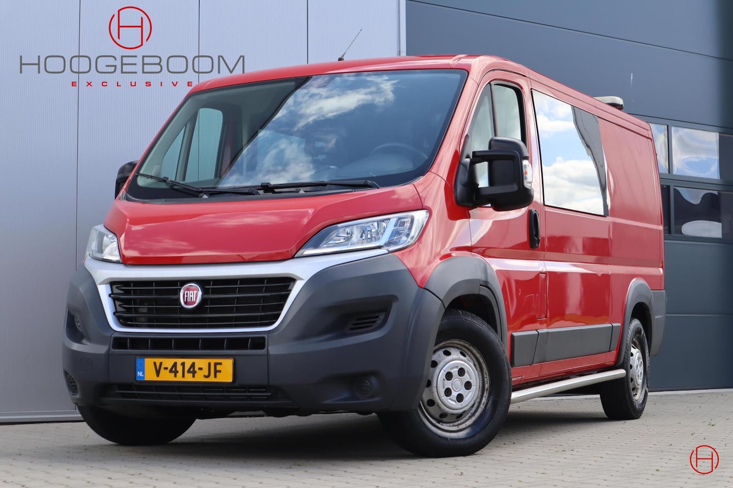 Fiat Ducato - bestel 35H 2.3 MultiJet L2H1 DC 5-persoons / Camera / 3000KG trekgewicht - AutoWereld.nl
