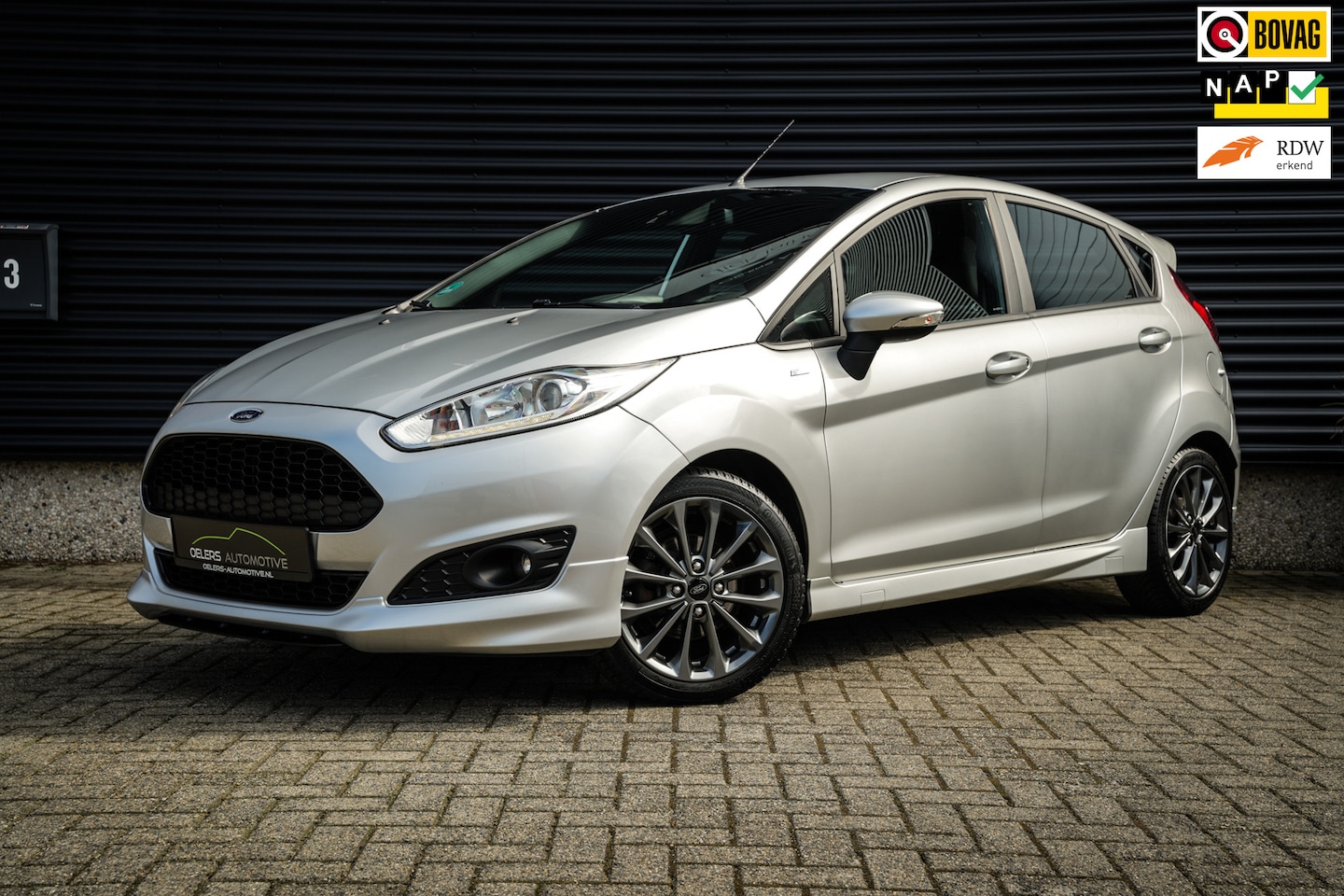 Ford Fiesta - 1.0 EcoBoost ST Line | Org. NL! | Dealer Onderhouden | ECC | CC | Metallic Lak | PDC | - AutoWereld.nl