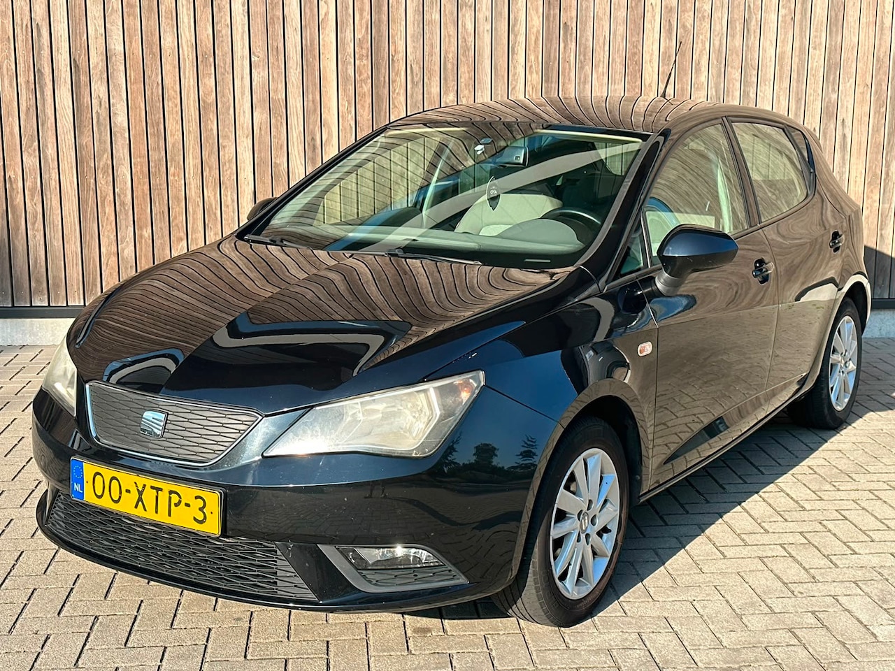 SEAT Ibiza - 1.2 TDI Style | NAVI | CLIMA | - AutoWereld.nl