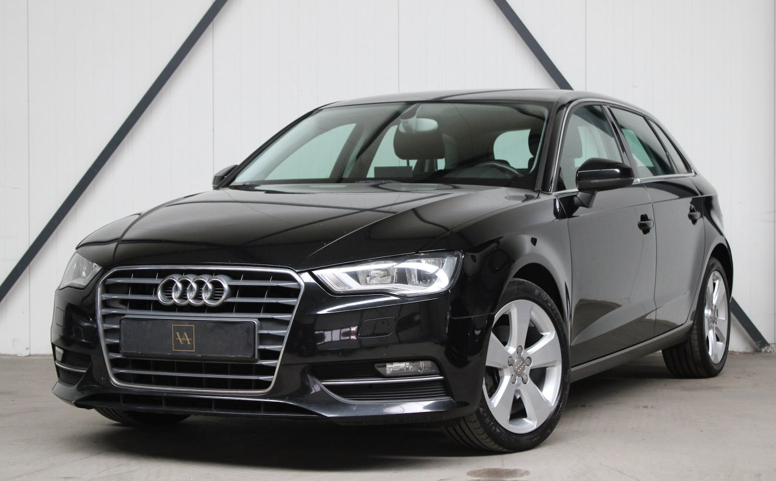 Audi A3 Sportback - 1.4 TFSI Ambition l Bluetooth l Sportpakket - AutoWereld.nl