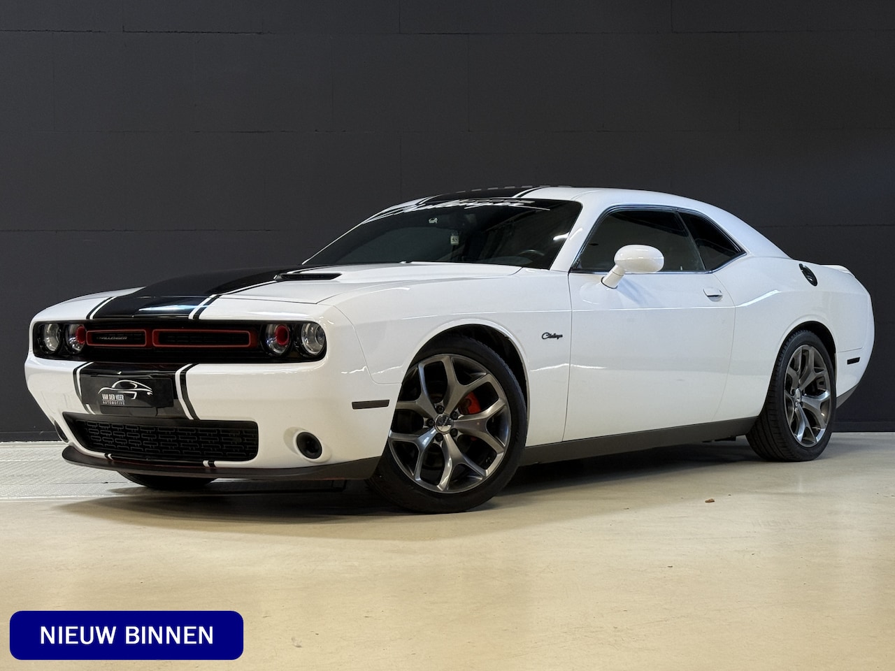 Dodge Challenger - DODGE 3.6 V6 | Schuifdak | Camera | Climate Control - AutoWereld.nl