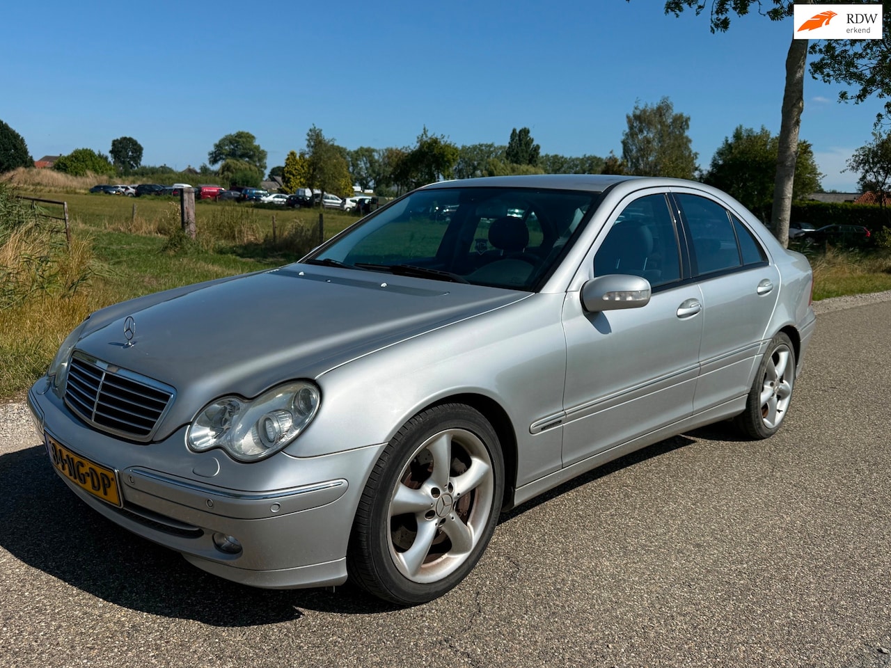 Mercedes-Benz C-klasse - 200 K. Elegance Automaat Km NAP ! - AutoWereld.nl