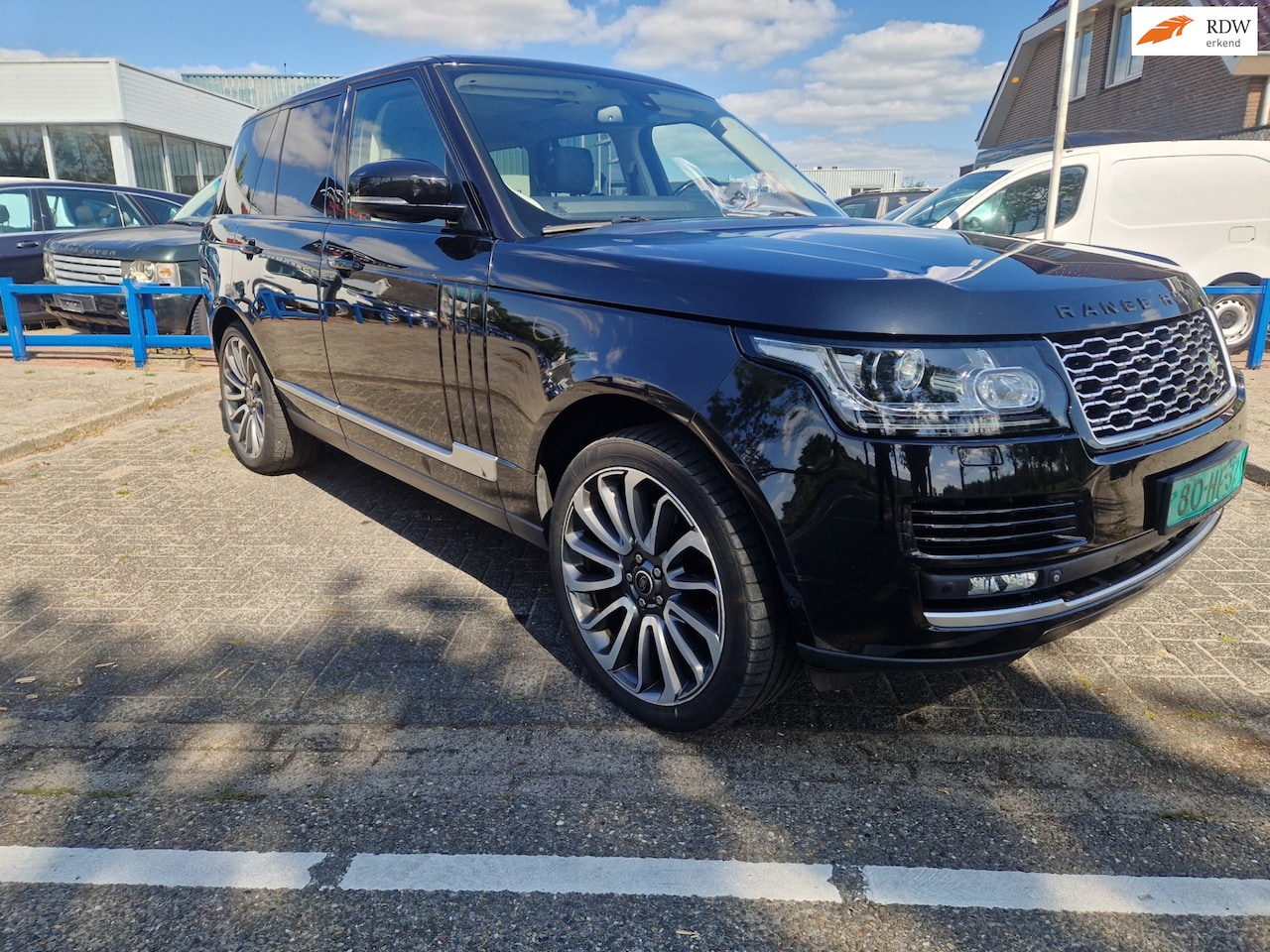 Land Rover Range Rover - 4.4 SDV8 Vogue 4.4 SDV8 Vogue - AutoWereld.nl