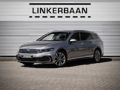 Volkswagen Passat Variant - GTE | Panorama | Trekhaak | Leder | Ergoactive | IQ Lights |