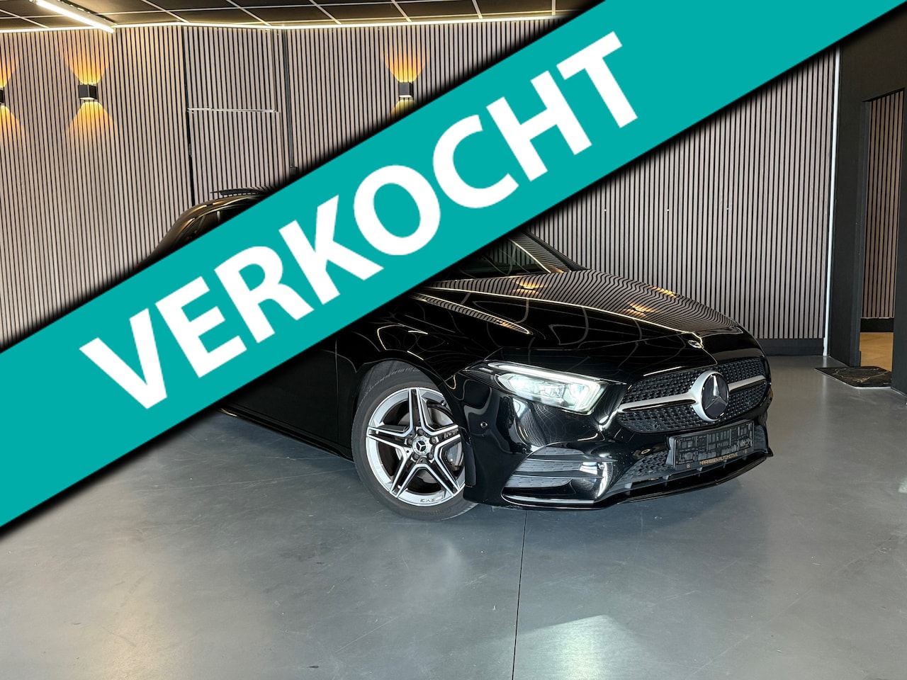 Mercedes-Benz A-klasse - 200 AMG | Burmester|Camera|PANO|PPF|ACC| - AutoWereld.nl