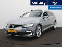 Volkswagen Passat Variant - 1.4 TSI 218Pk Automaat PHEV GTE Business Pano-Dak / Leder / Camera