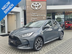 Toyota Yaris - 1.5 Hybrid 115 Dynamic NIEUW DIRECT LEVERBAAR MODEL 2026 STOEL/STUURVERW PARK-SENSOREN BLI