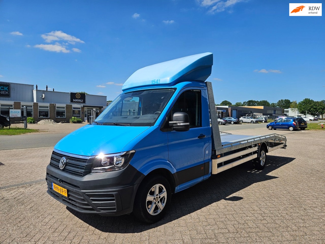 Volkswagen Crafter - 2.0 TDI, Oprijwagen, Autoambulance, Bj 11-2020 - AutoWereld.nl